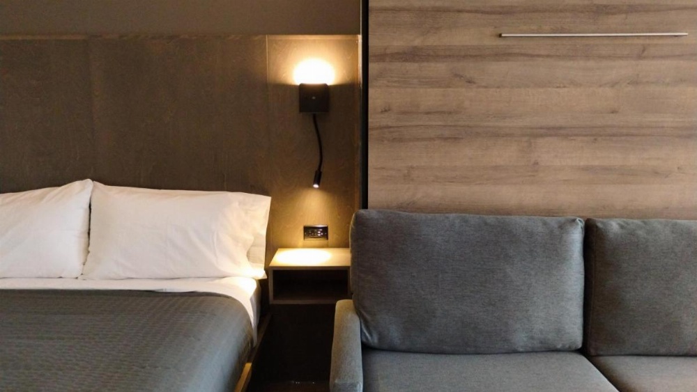 Room image 5